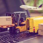 How to Use a Courier Service